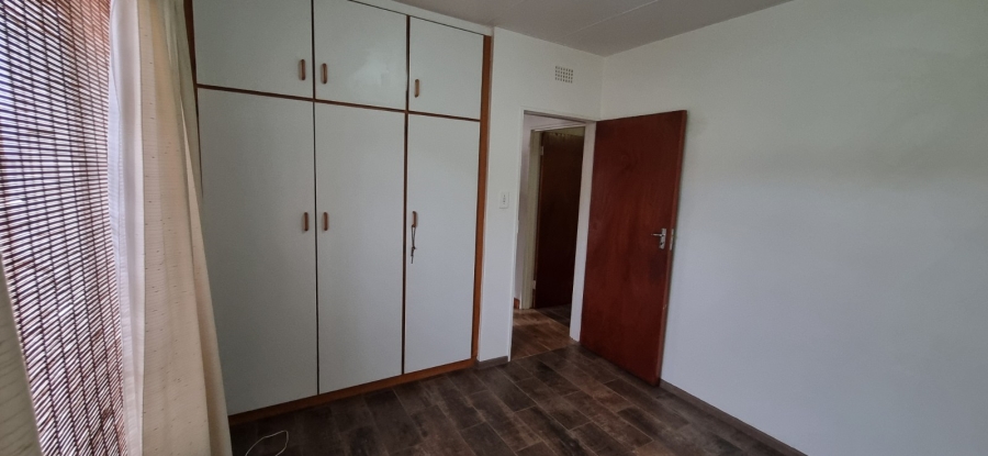 To Let 3 Bedroom Property for Rent in Porterville Western Cape
